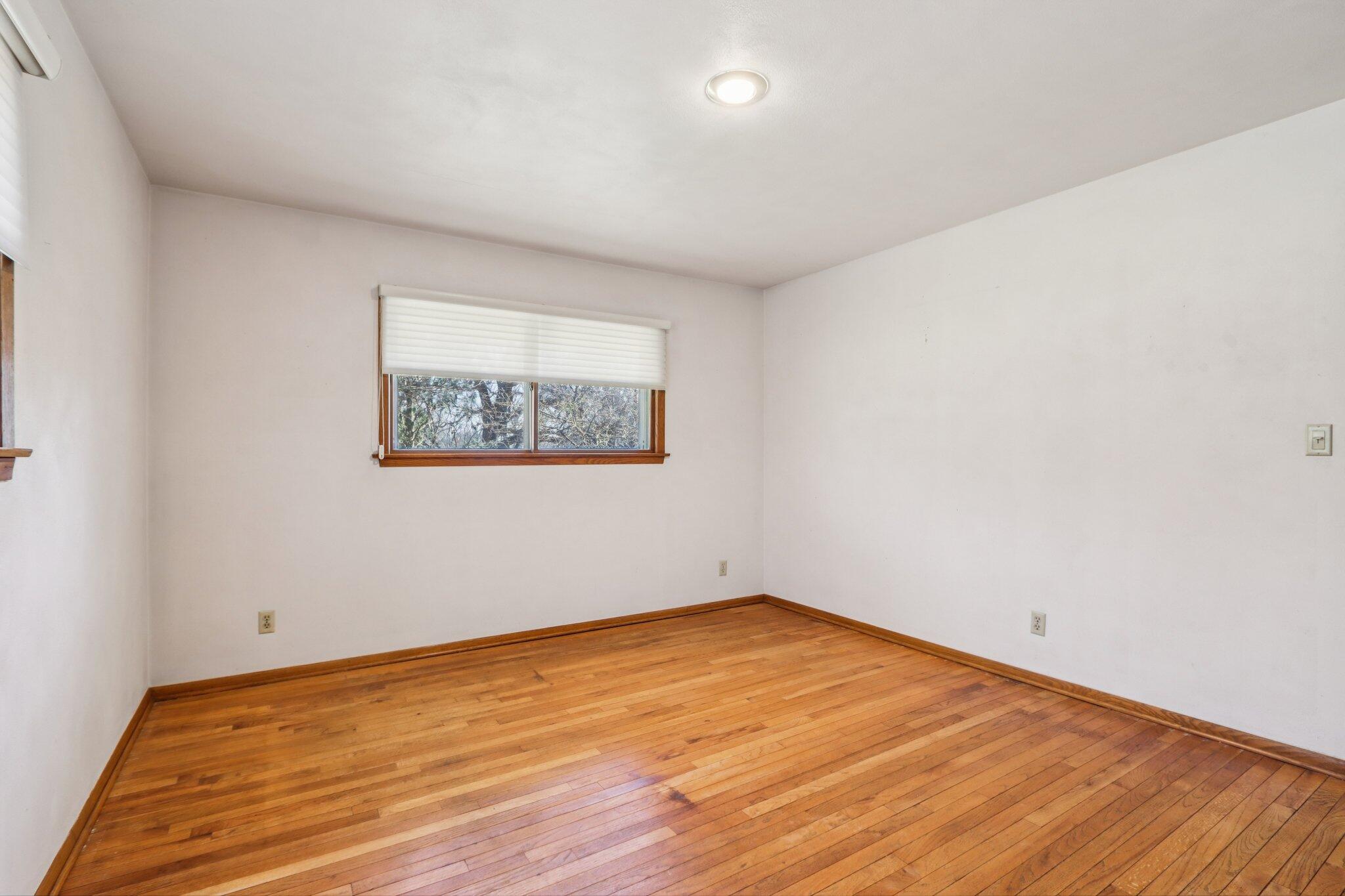 428 Ridge Avenue Burlington, WI 53105 - Photo 28 of 65 20-web-or-mls-Ridge Ave-S0804-020