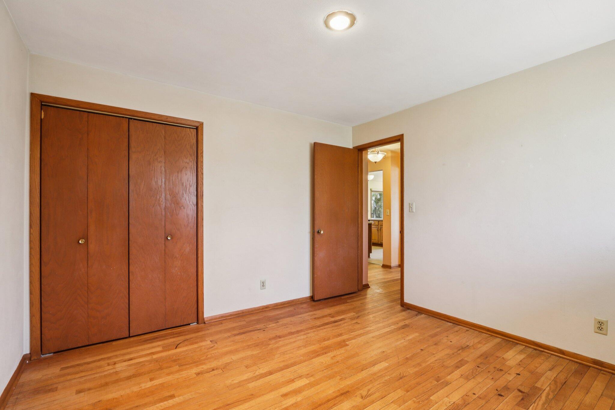 428 Ridge Avenue Burlington, WI 53105 - Photo 32 of 65 24-web-or-mls-Ridge Ave-S0804-024