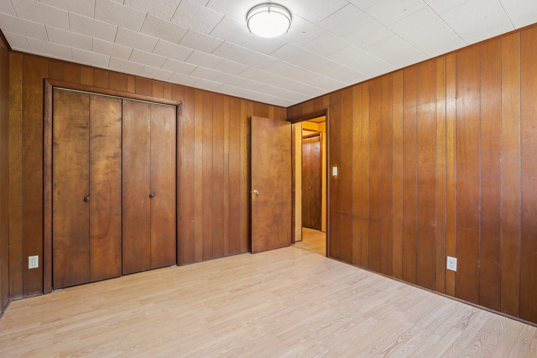 428 Ridge Avenue Burlington, WI 53105 - Photo 39 of 65 Bedroom