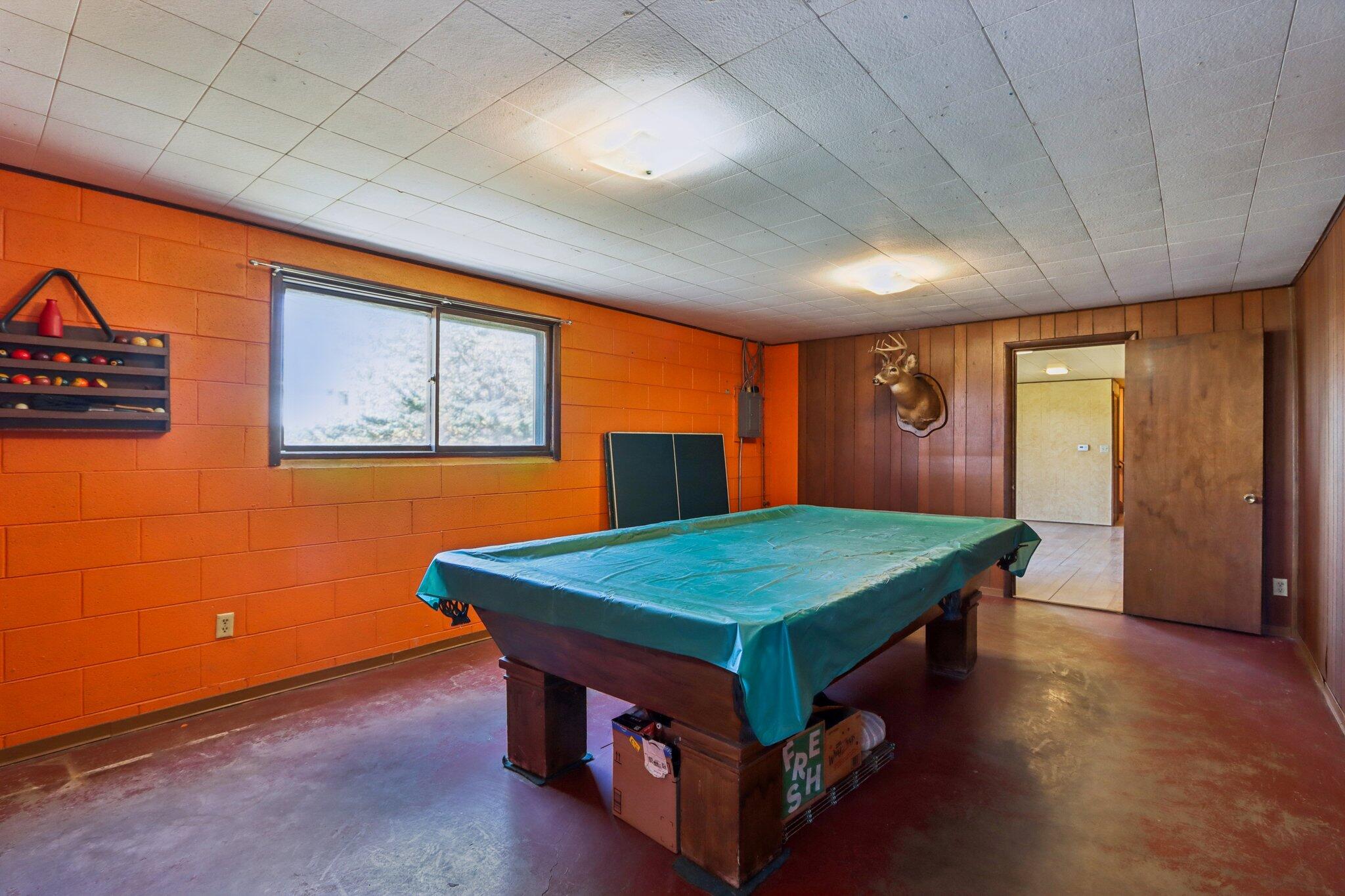 428 Ridge Avenue Burlington, WI 53105 - Photo 44 of 65 Rec Room