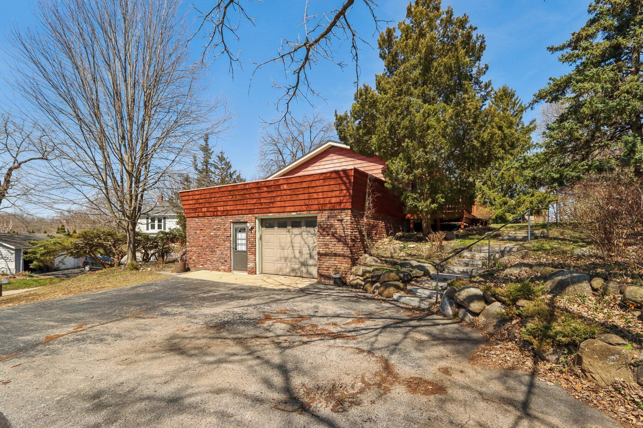 428 Ridge Avenue Burlington, WI 53105 - Photo 52 of 65 3-web-or-mls-Ridge Ave-S0804-003