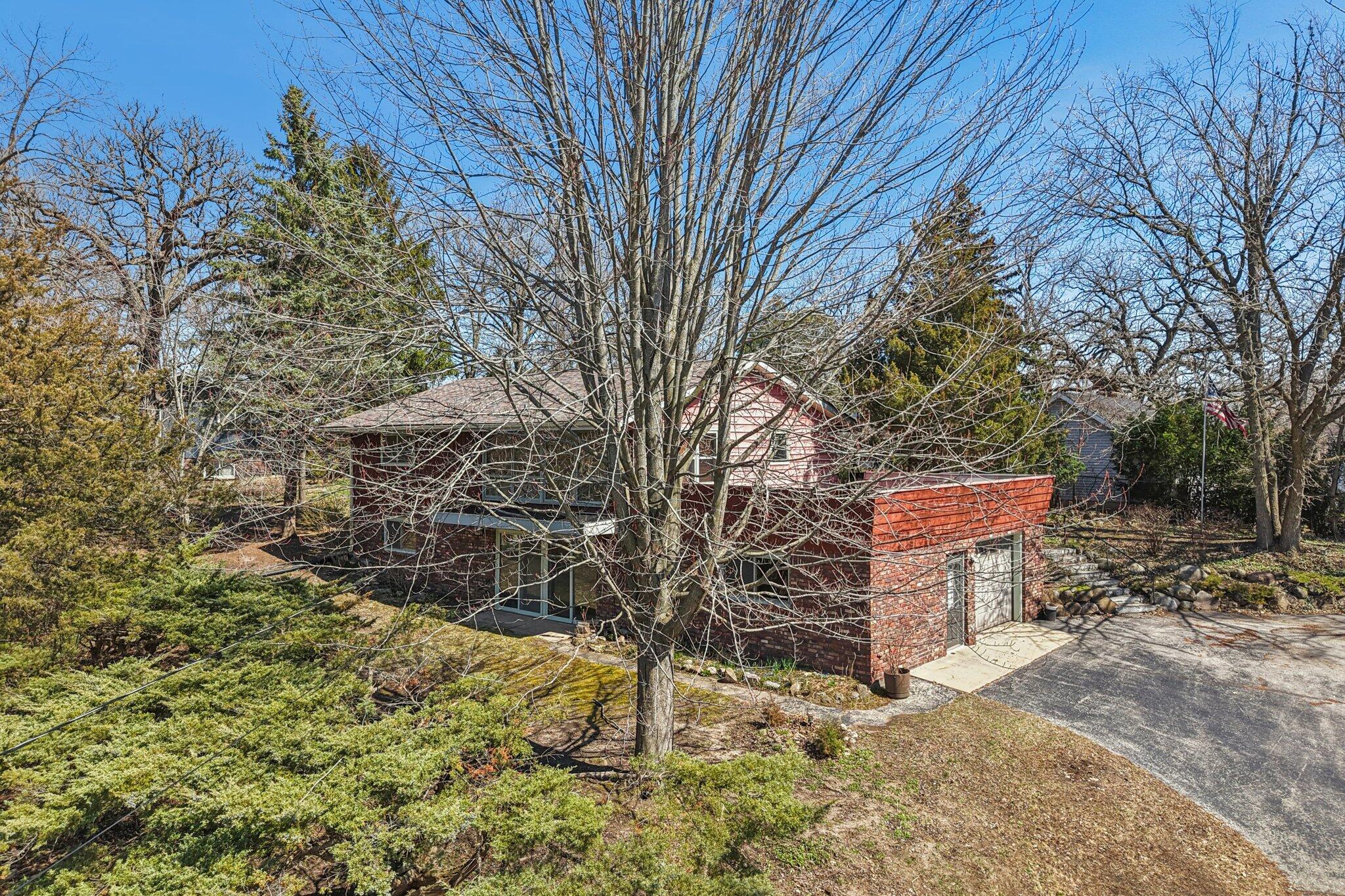 428 Ridge Avenue Burlington, WI 53105 - Photo 4 of 65 55-web-or-mls-Ridge Ave-S0804-055