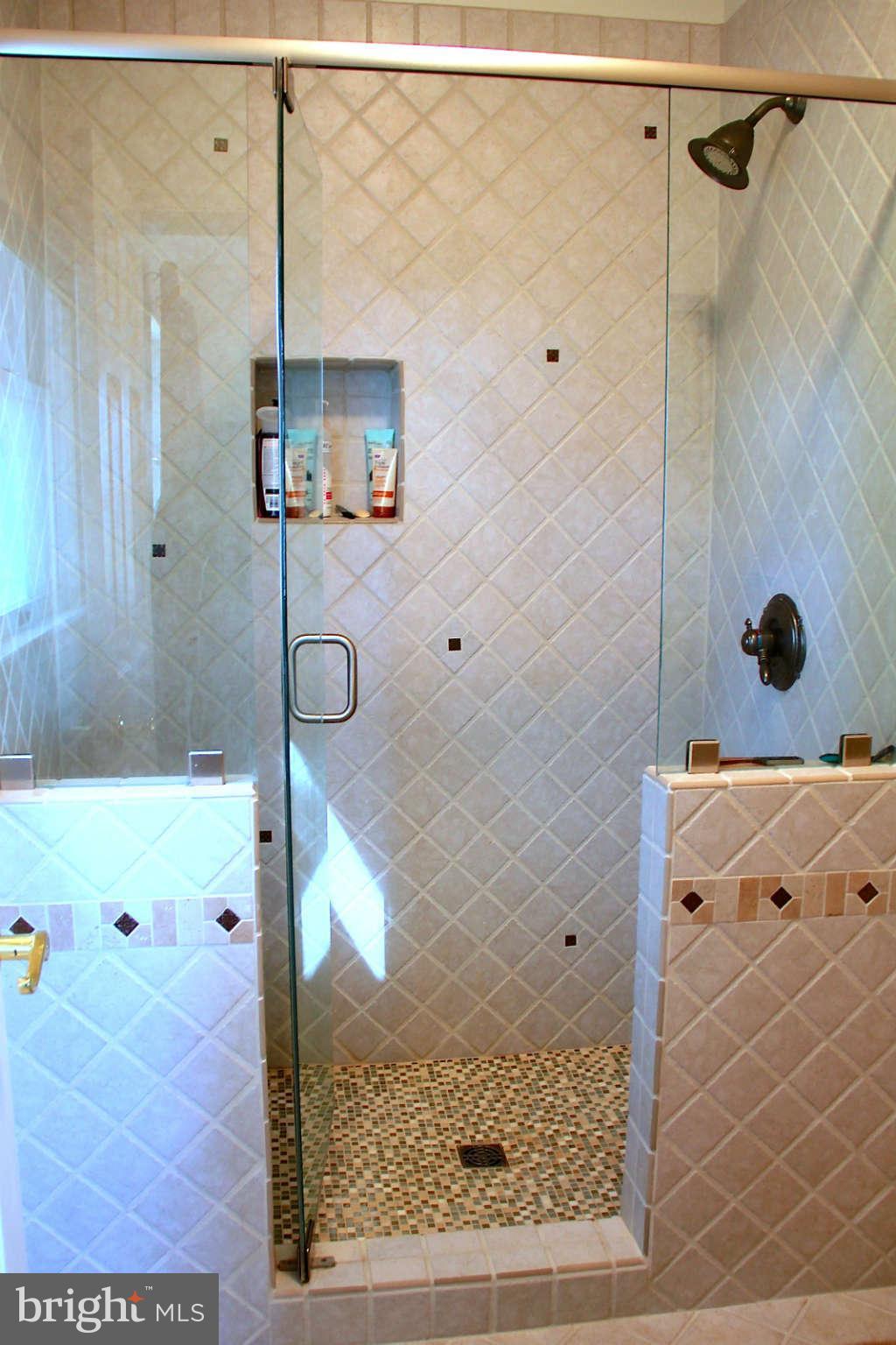 38179 Beach Road Coltons Point, MD 20626 - Photo 15 of 30 Bath (Master)
