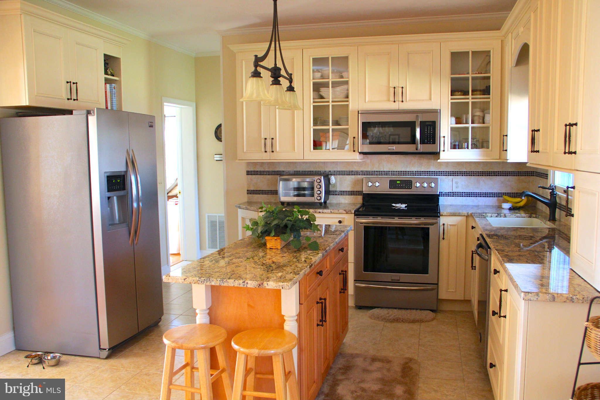 38179 Beach Road Coltons Point, MD 20626 - Photo 6 of 30 Kitchen
