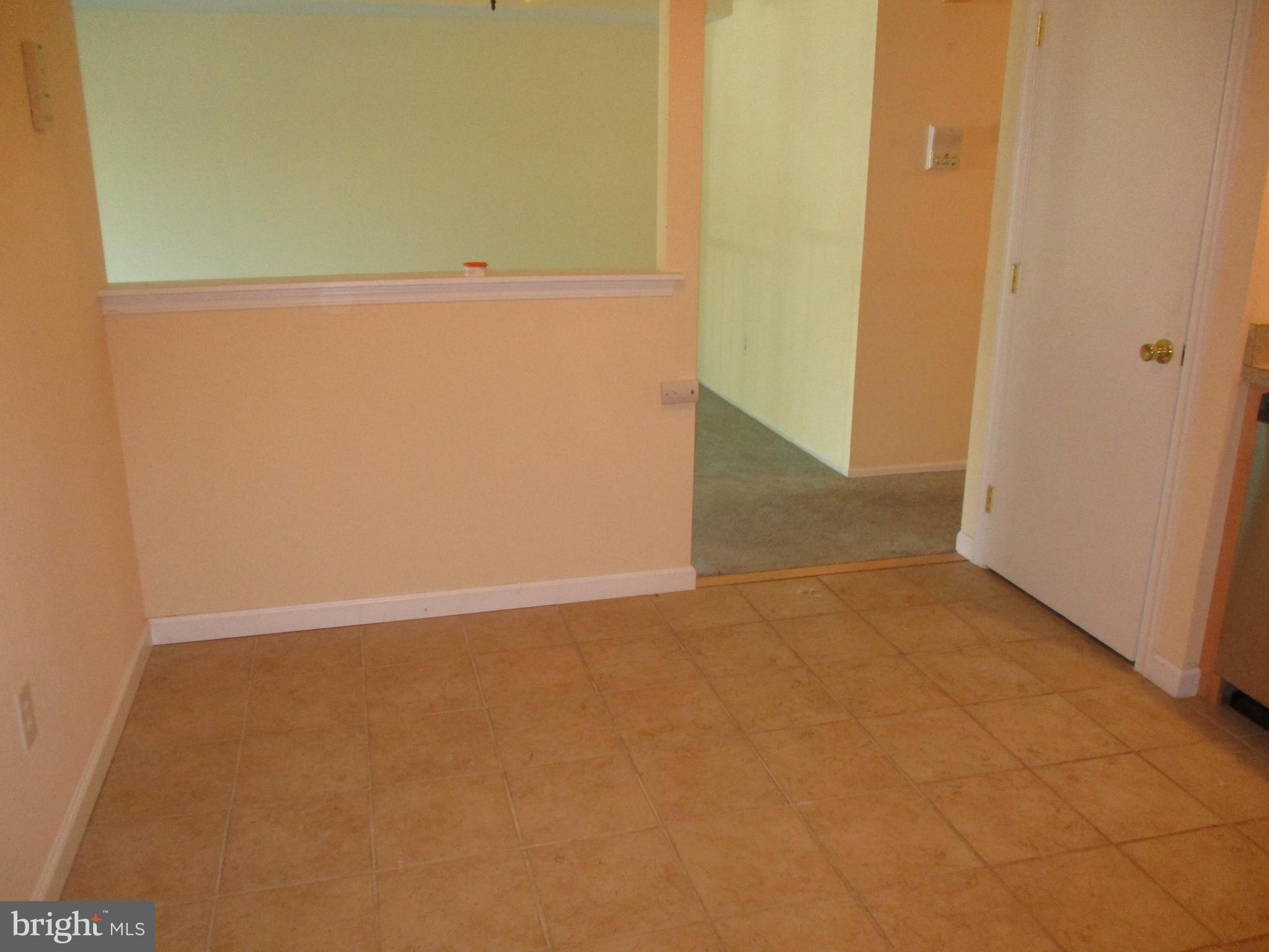 2101 Welsh Road, Unit 11 Philadelphia, PA 19115 - Photo 14 of 31 Kitchen