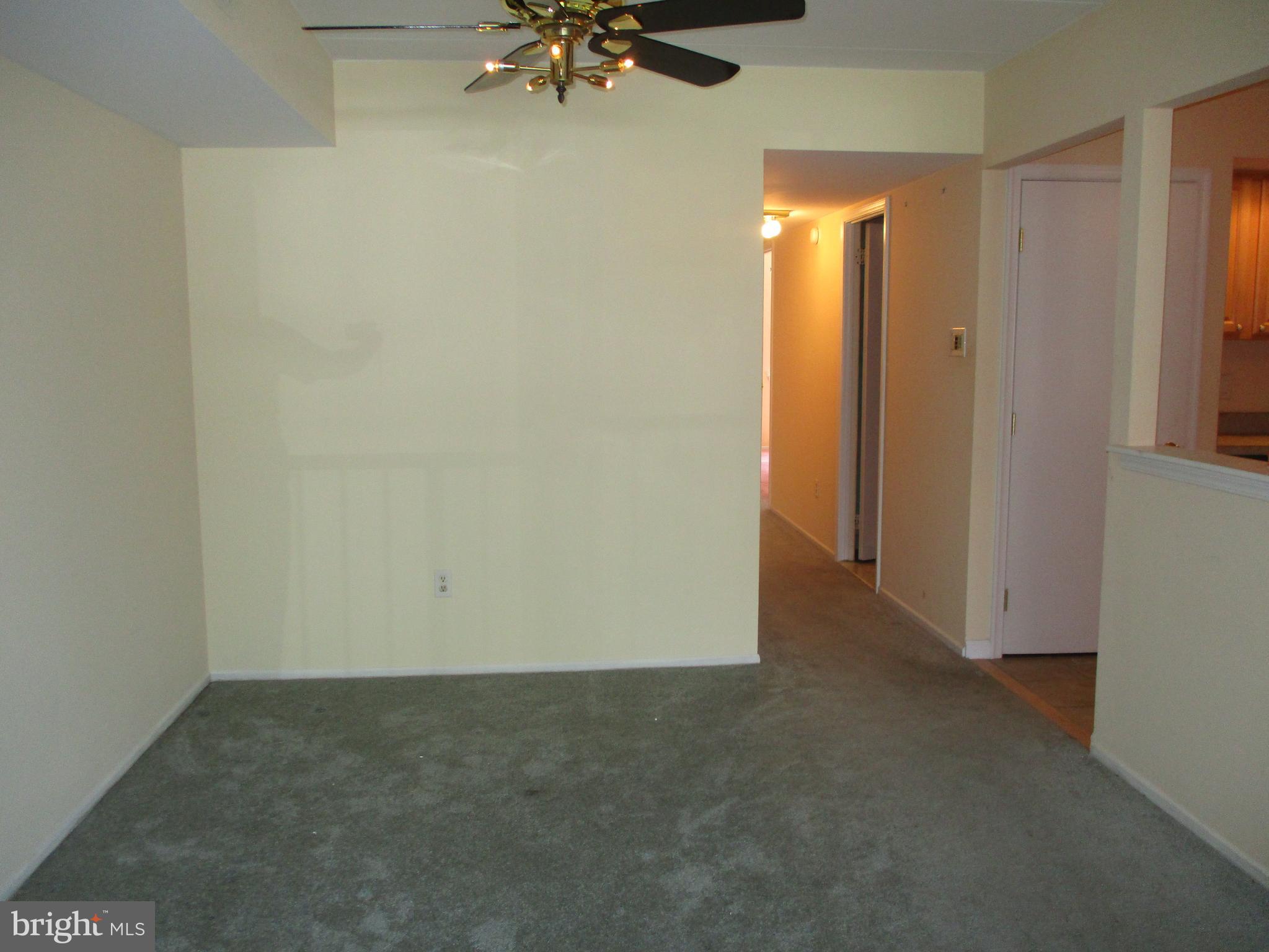 2101 Welsh Road, Unit 11 Philadelphia, PA 19115 - Photo 9 of 31 Dining Room