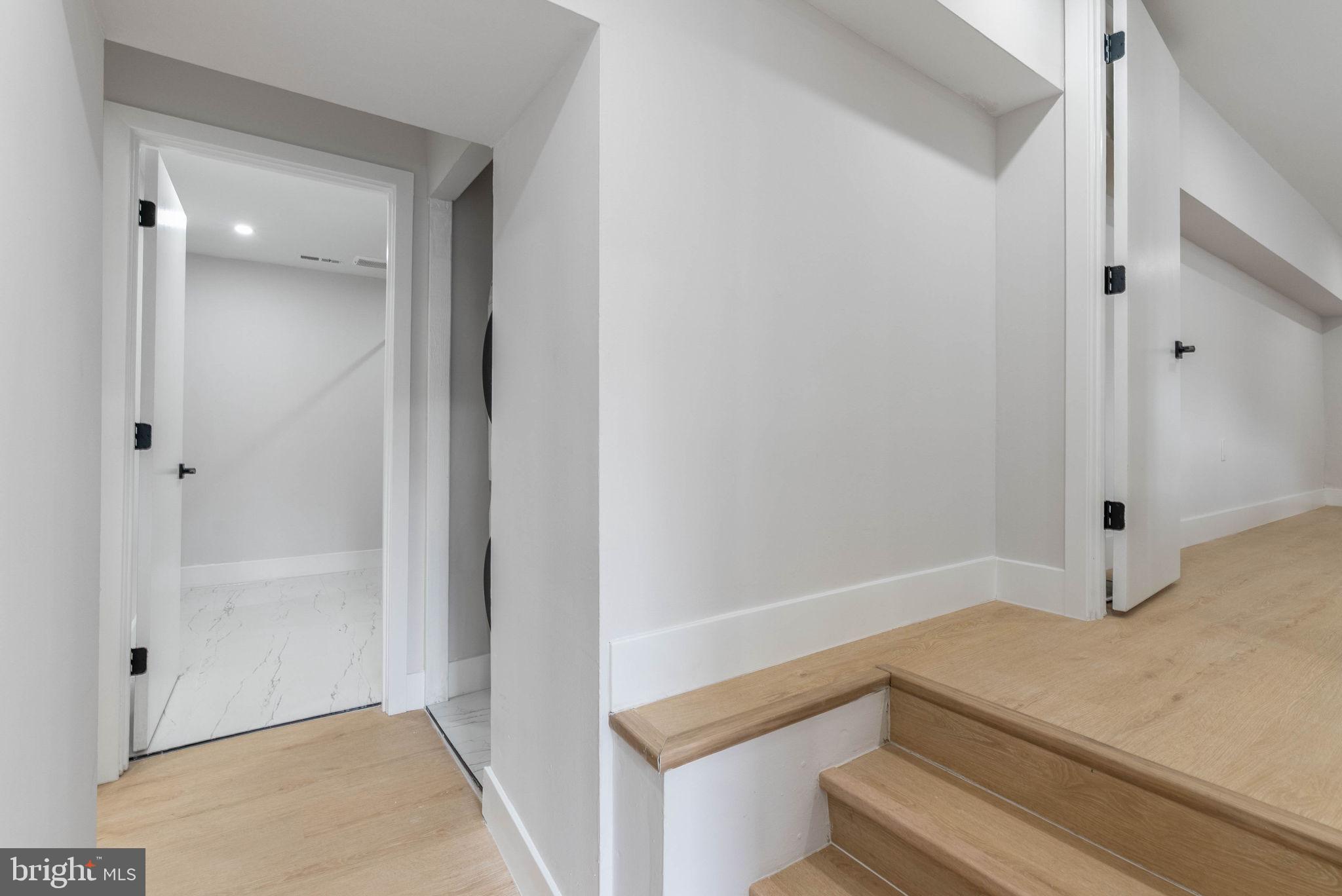 4522 Baker Street, Unit 2 Philadelphia, PA 19127 - Photo 7 of 11