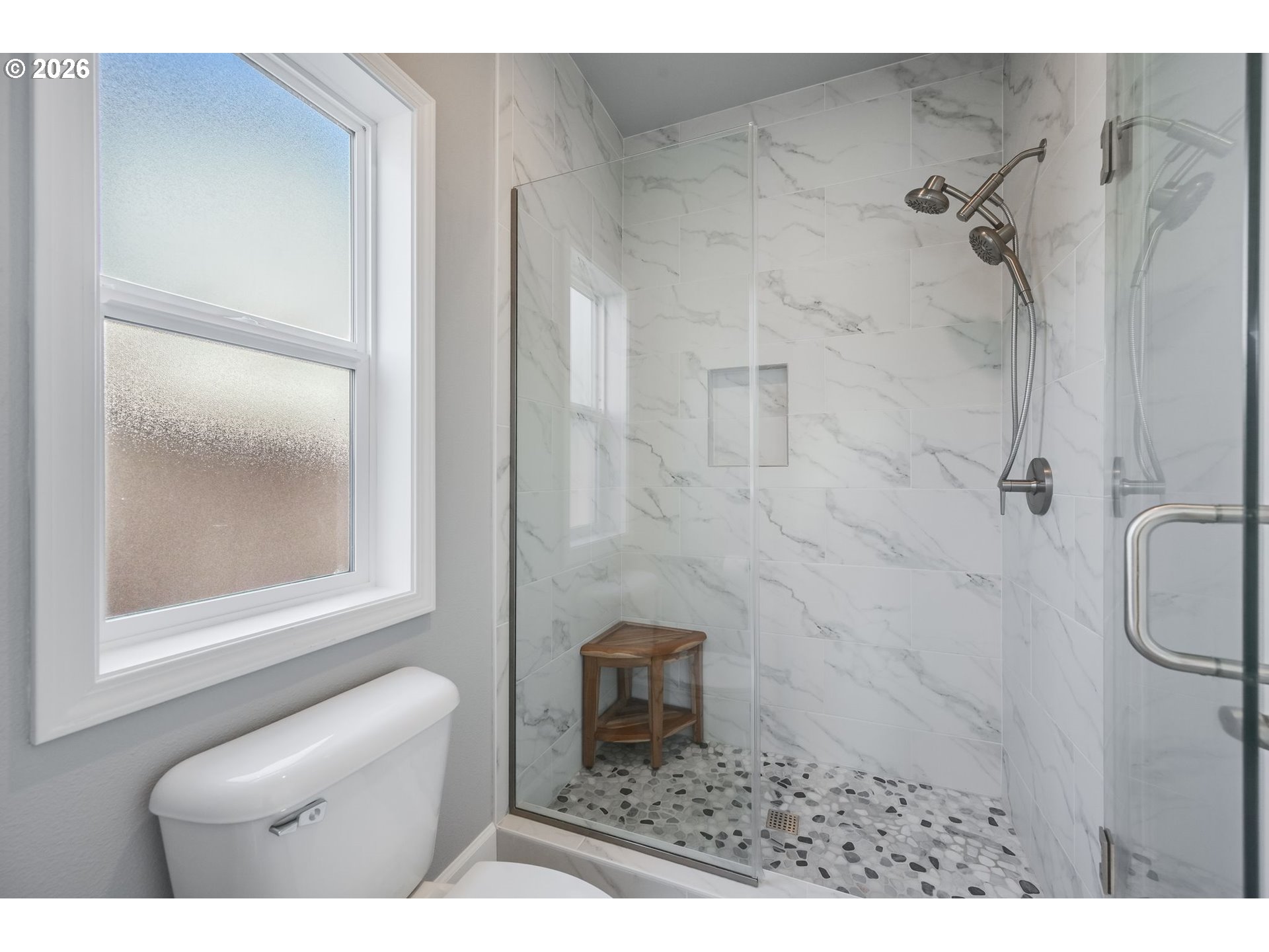2632 Northwest 31st Avenue Camas, WA 98607 - Photo 19 of 38 Owner's Suite Bathroom