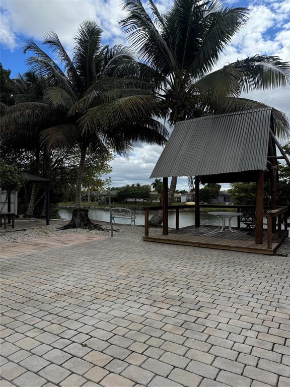 4602 Bison Street Boca Raton, FL 33428 - Photo 3 of 28