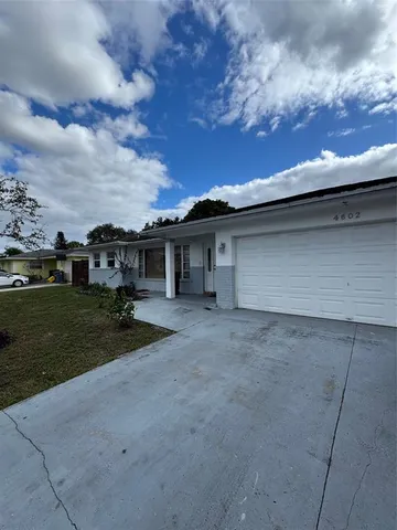 $4,000 | 4602 Bison Street, Boca Raton, FL 33428