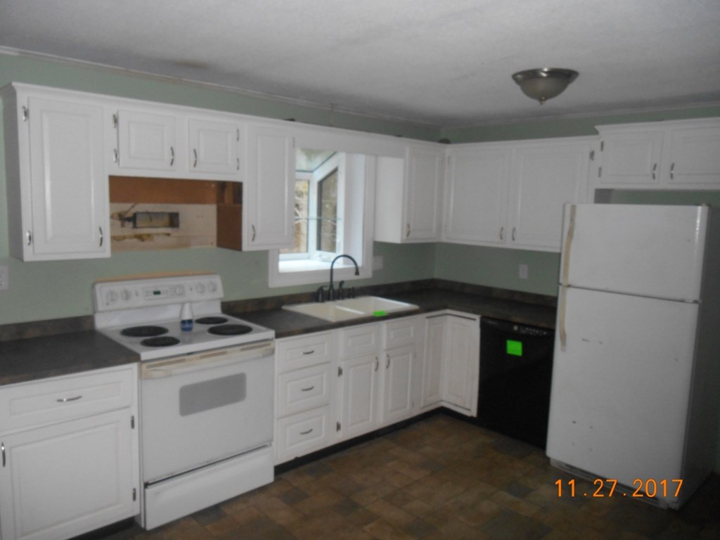 8 Birchfield Road Newbury, NH 03255 - Photo 3 of 9