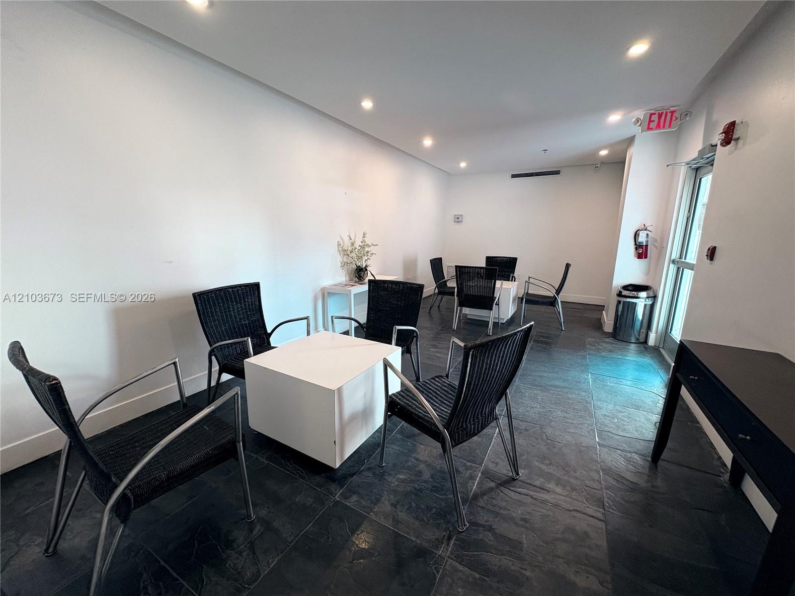 1300 Alton Road, Unit 10B Miami Beach, FL 33139 - Photo 29 of 29 Gallery Image 29