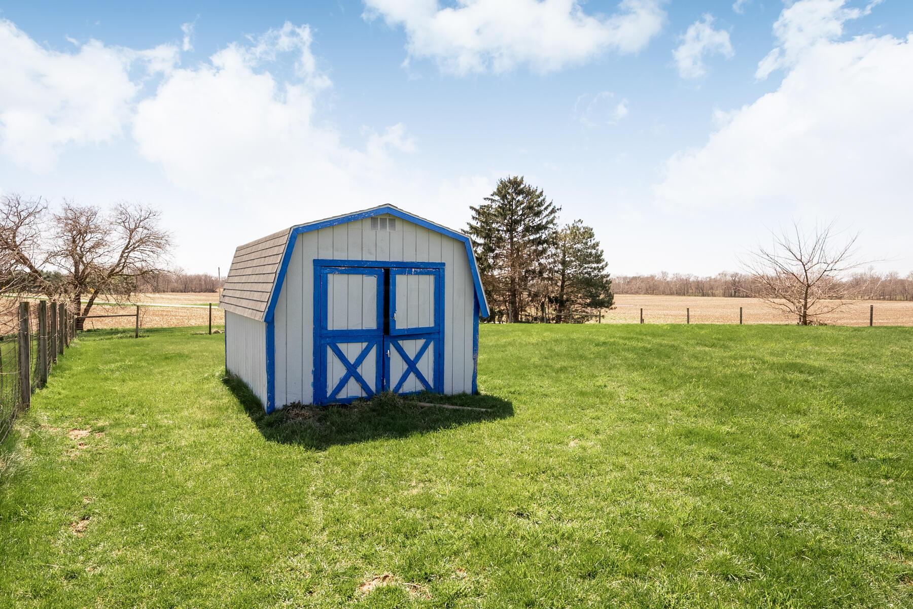 5156 River Road Radnor, OH 43066 - Photo 10 of 54 Shed