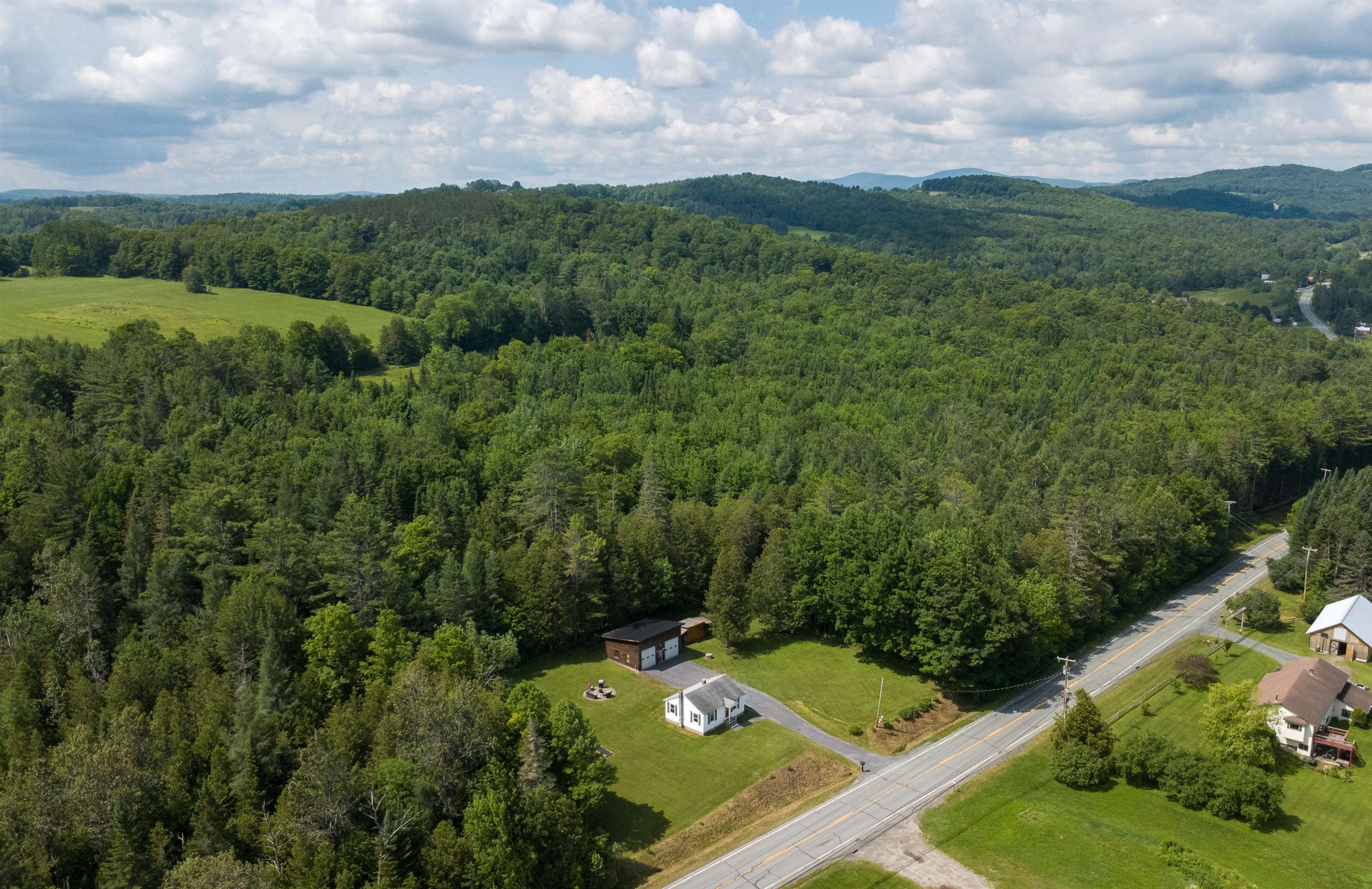 1898 Parker Road Danville, VT 05828 - Photo 4 of 52