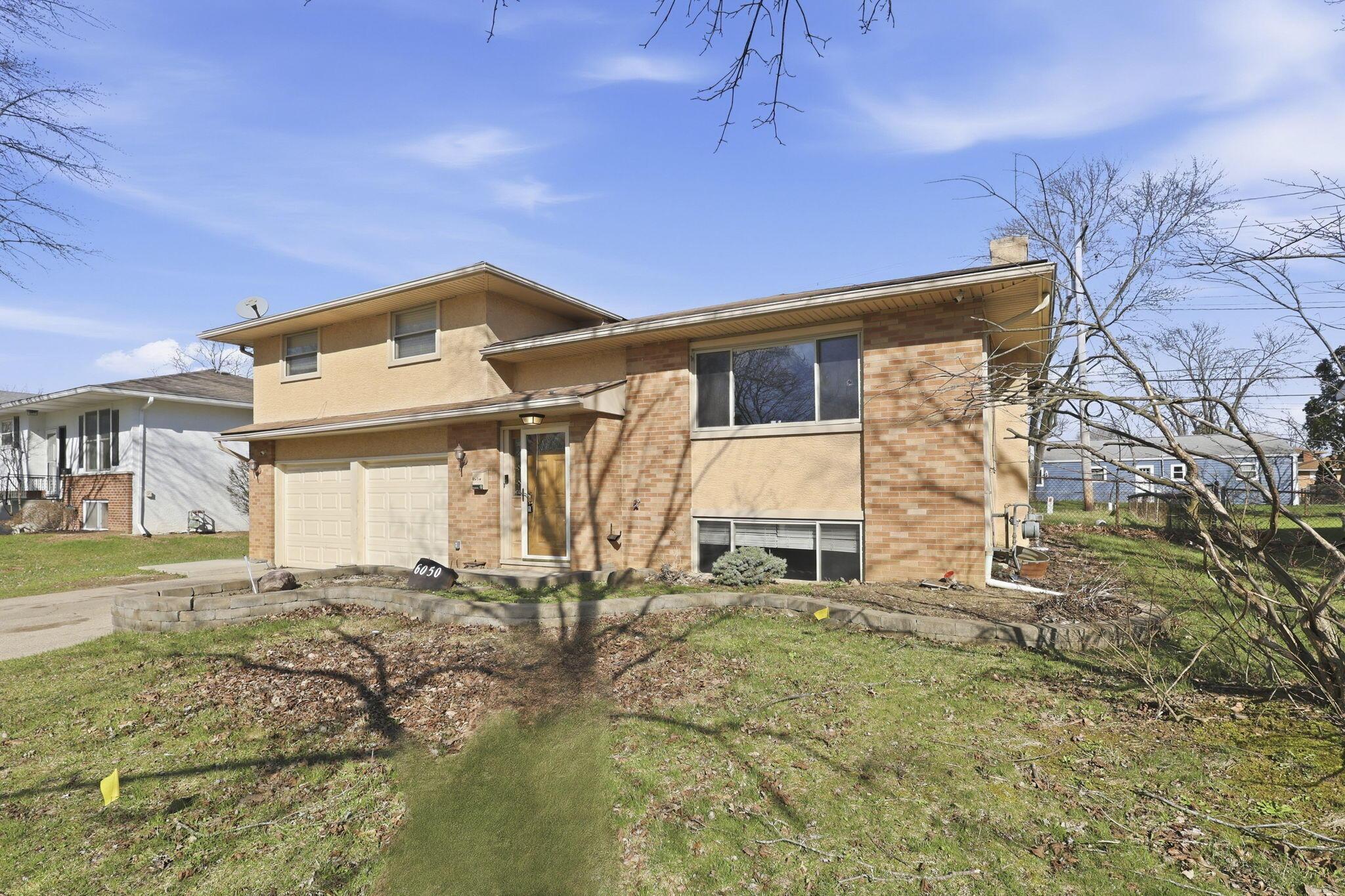6050 Karl Road Columbus, OH 43229 - Photo 6 of 52 6-web-or-mls-G02A1658