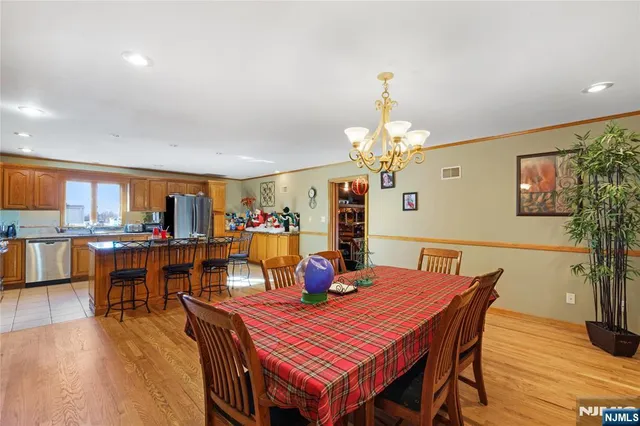 $900,000 | 17 Pleasant Place, Kearny, NJ 07032