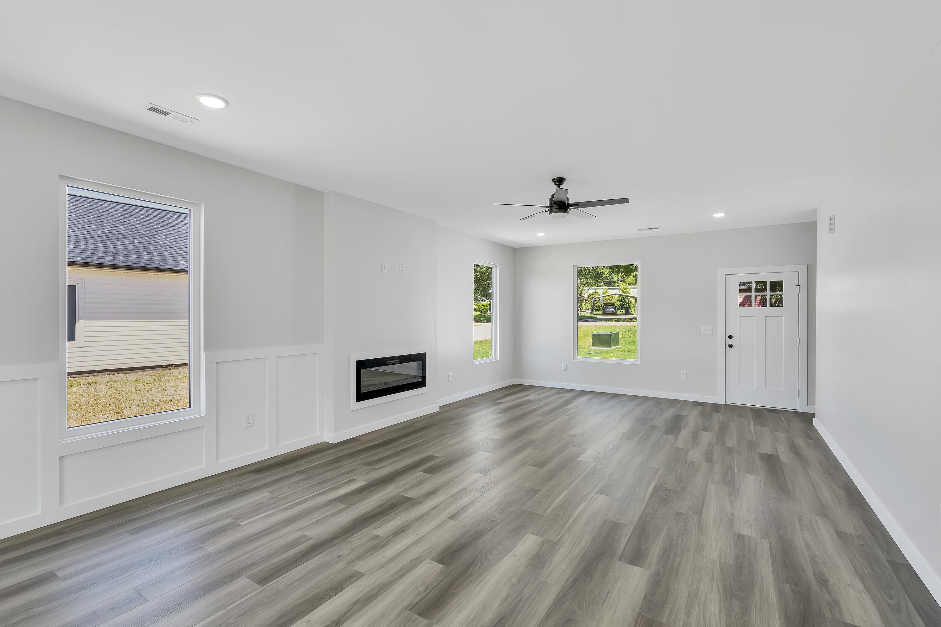 112 Lowe Road Chesnee, SC 29323 - Photo 3 of 25