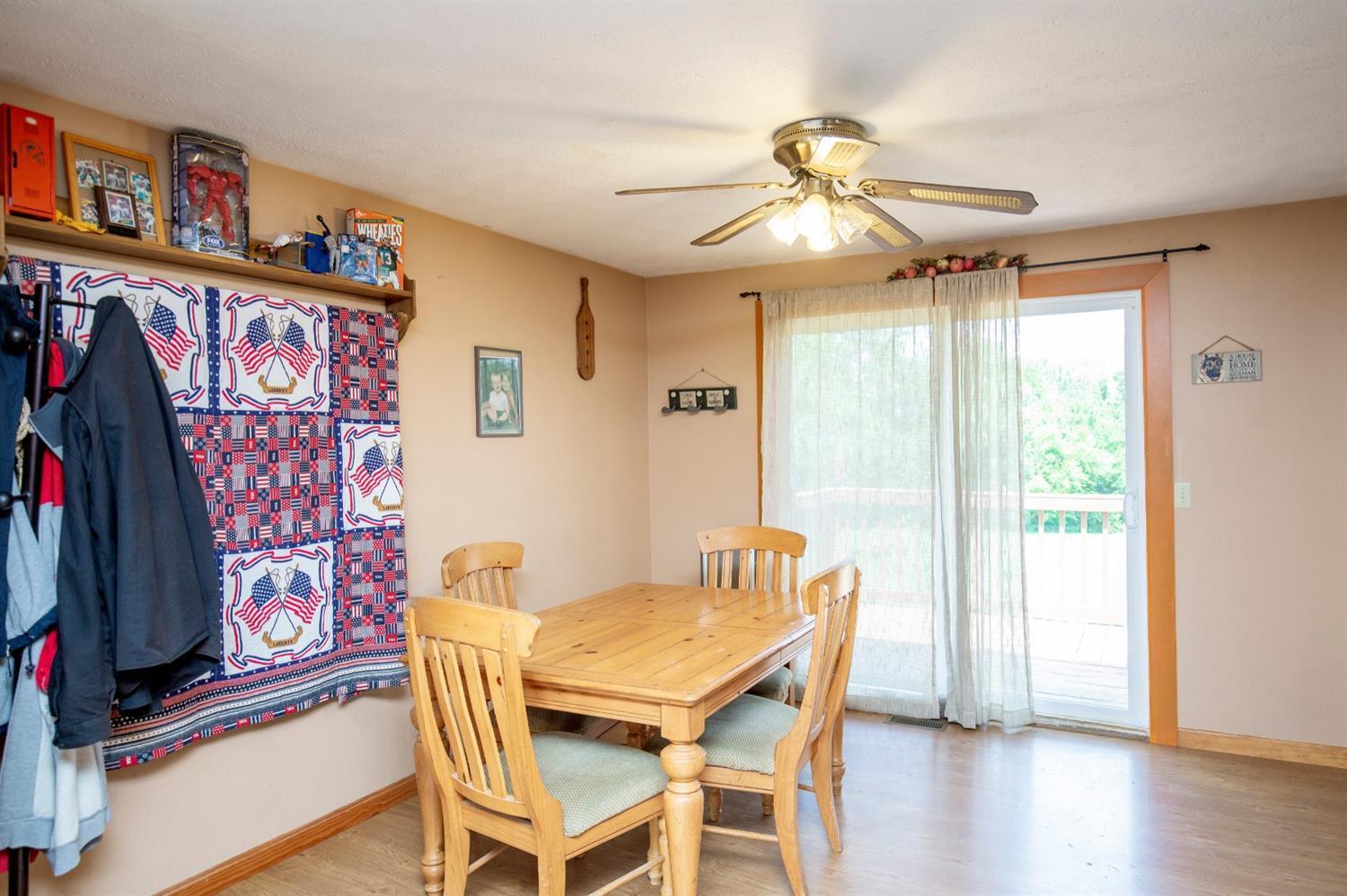 1352 Lebanon Road Clarksville, OH 45113 - Photo 6 of 33