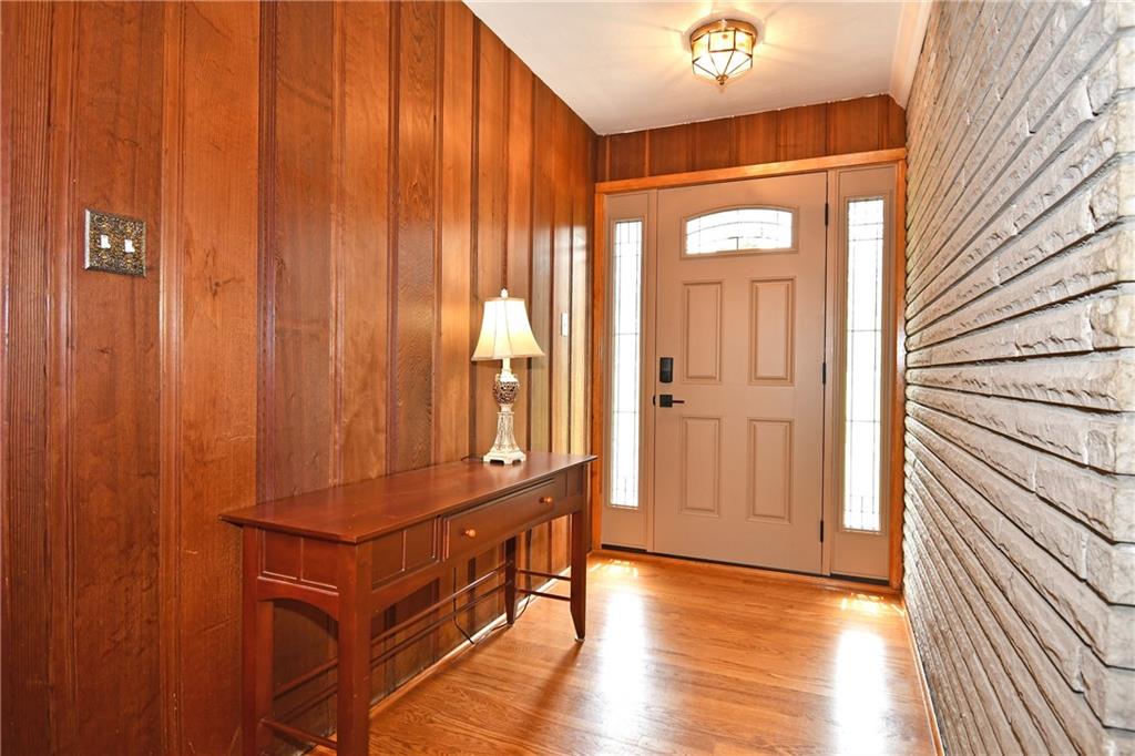 60 Swallow Hill Road Carnegie, PA 15106 - Photo 4 of 47