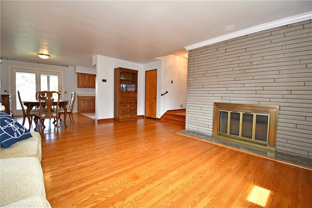 60 Swallow Hill Road Carnegie, PA 15106 - Photo 6 of 47