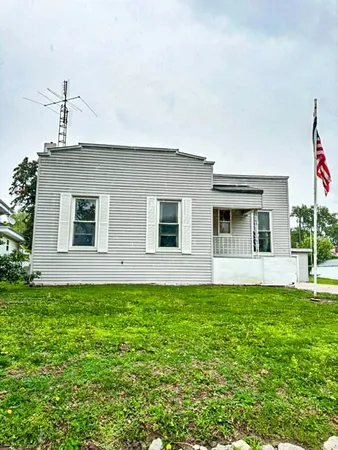 $73,000 | 326 Richmond Avenue, Taylorville, IL 62568