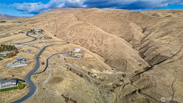 $420,000 | 180 Sequoia Lane, Wenatchee, WA 98801