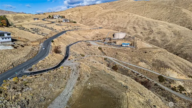 $420,000 | 180 Sequoia Lane, Wenatchee, WA 98801