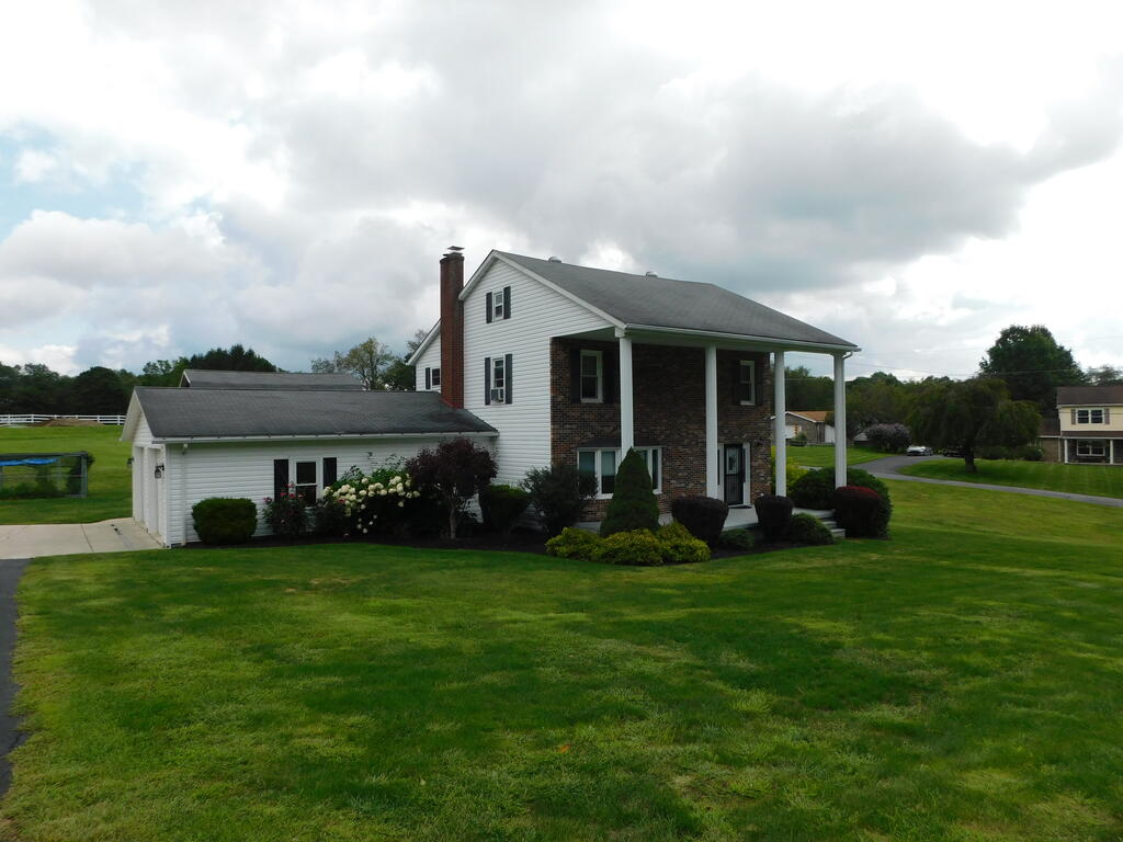 994 Coon Ridge Road Johnstown, PA 15905 - Photo 1 of 15 Gallery Image 1