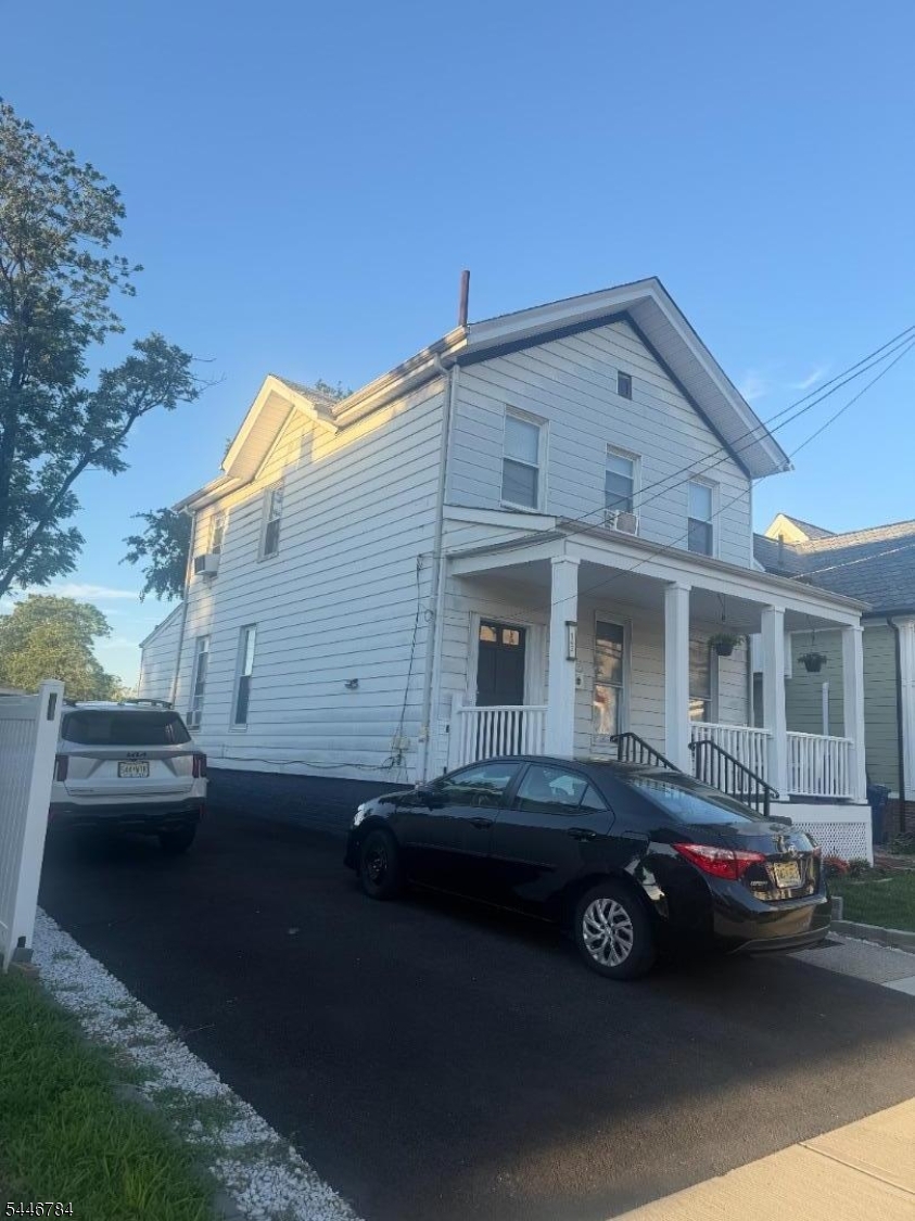 142 Clay Street Hackensack, NJ 07601 - Photo 3 of 9