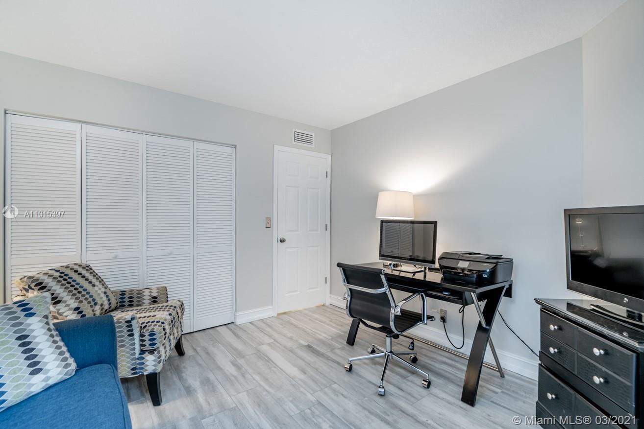 159 Northwest 70th Street, Unit 503 Boca Raton, FL 33487 - Photo 35 of 42