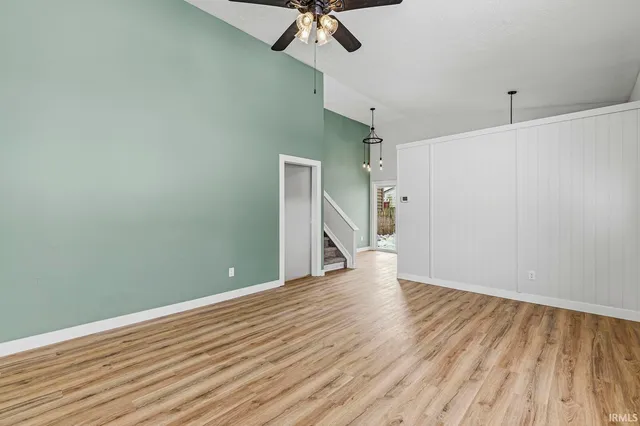 $264,900 | 1828 Woodland Drive, Elkhart, IN 46514