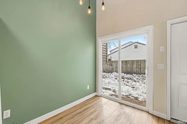 $264,900 | 1828 Woodland Drive, Elkhart, IN 46514