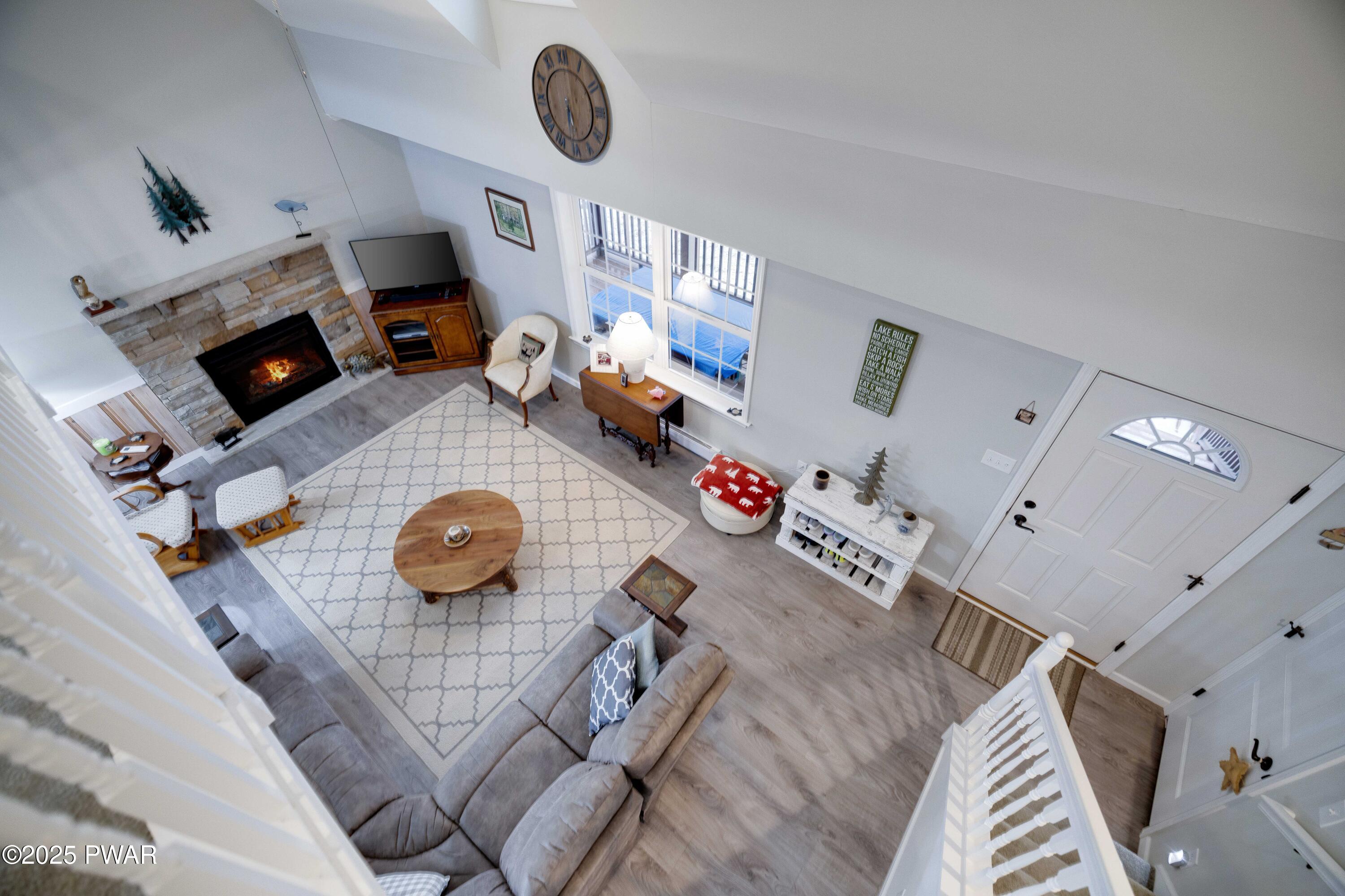 130 Terrace Road Tafton, PA 18464 - Photo 12 of 48 Living Room