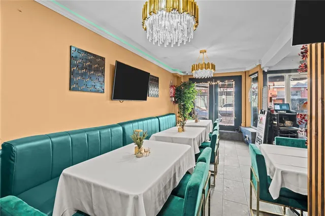 $1,250,000 | 336 Atwells Avenue, Providence, RI 02903