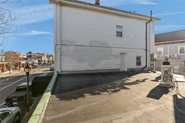 $1,250,000 | 336 Atwells Avenue, Providence, RI 02903