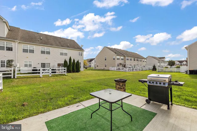 a view of outdoor space yard and patio