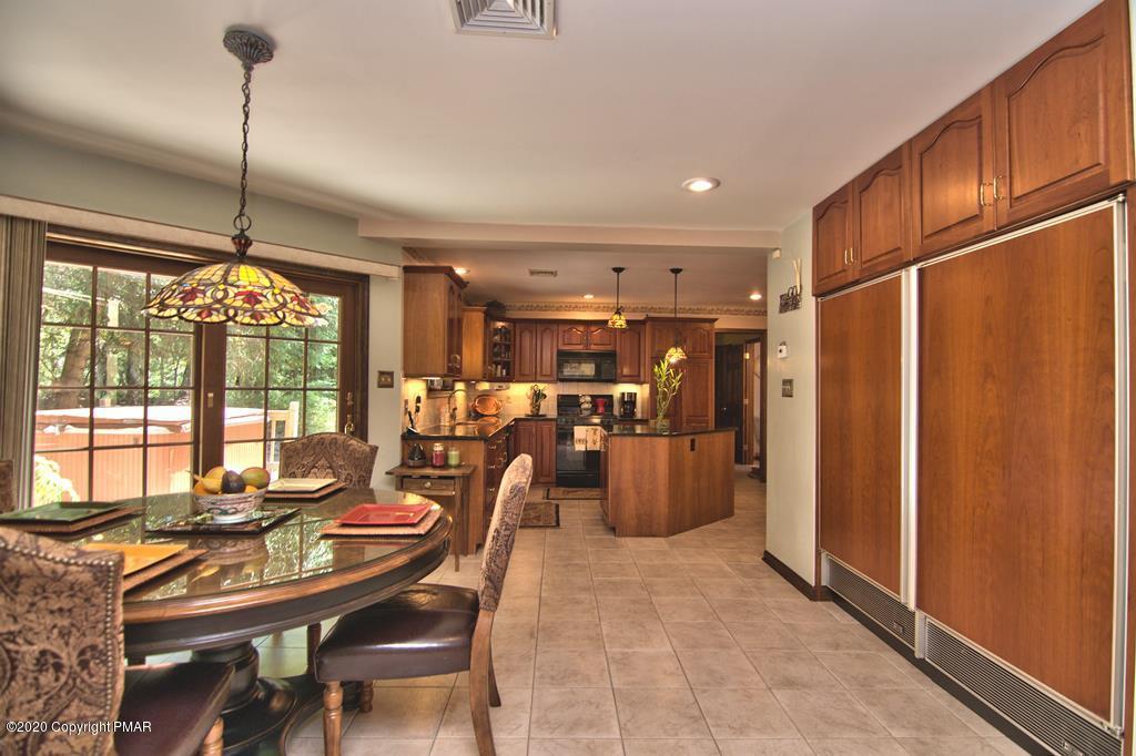 87 Turkey Ridge Road East Stroudsburg, PA 18302 - Photo 5 of 71 Photo 18