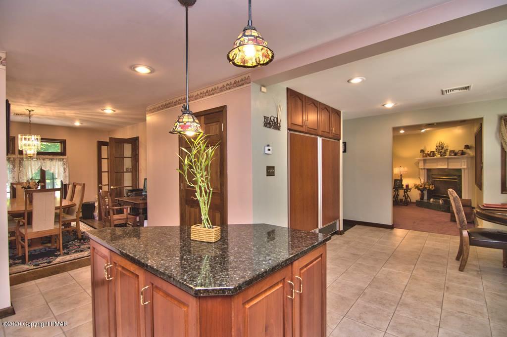 87 Turkey Ridge Road East Stroudsburg, PA 18302 - Photo 8 of 71 Photo 24