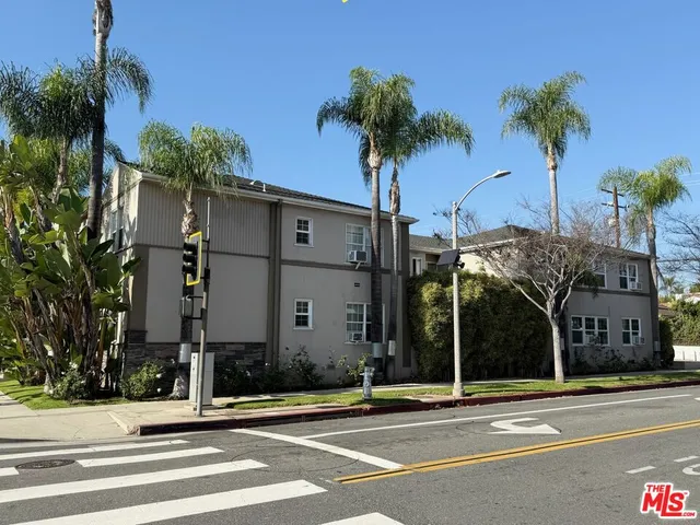 $3,900 | 9667 West Olympic Boulevard, Beverly Hills, CA 90212