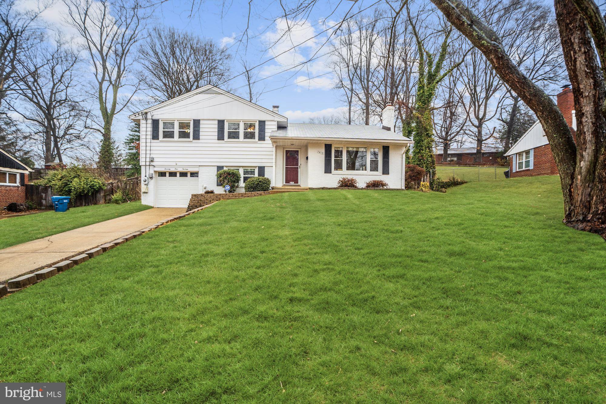 7413 Gary Street Springfield, VA 22150 - Photo 2 of 35