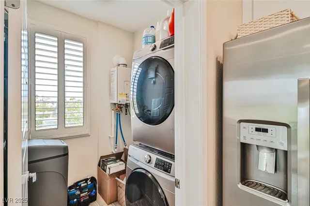 $2,095 | 11290 Hidden Peak Avenue, Unit 208, Las Vegas, NV 89135