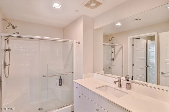 $2,095 | 11290 Hidden Peak Avenue, Unit 208, Las Vegas, NV 89135