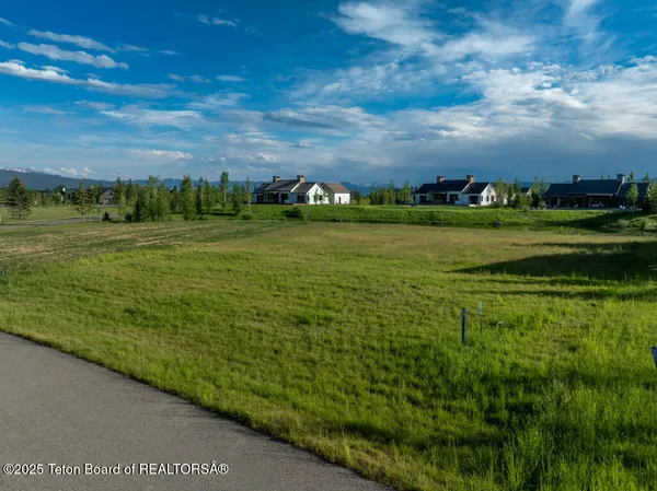 $615,000 | 1085 Shasta Daisy Court, Driggs, ID 83422