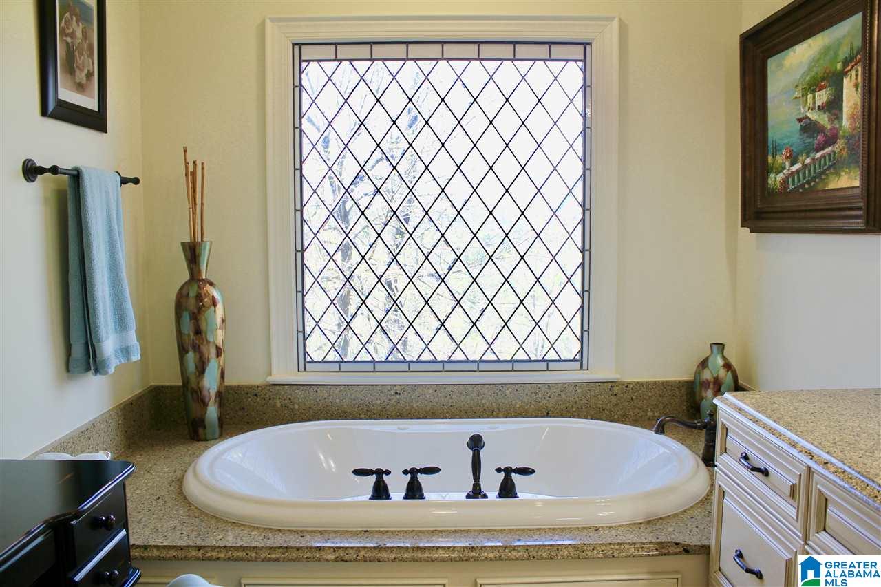 2349 Huntington Ridge Road Birmingham, AL 35226 - Photo 20 of 44 Gallery Image 20