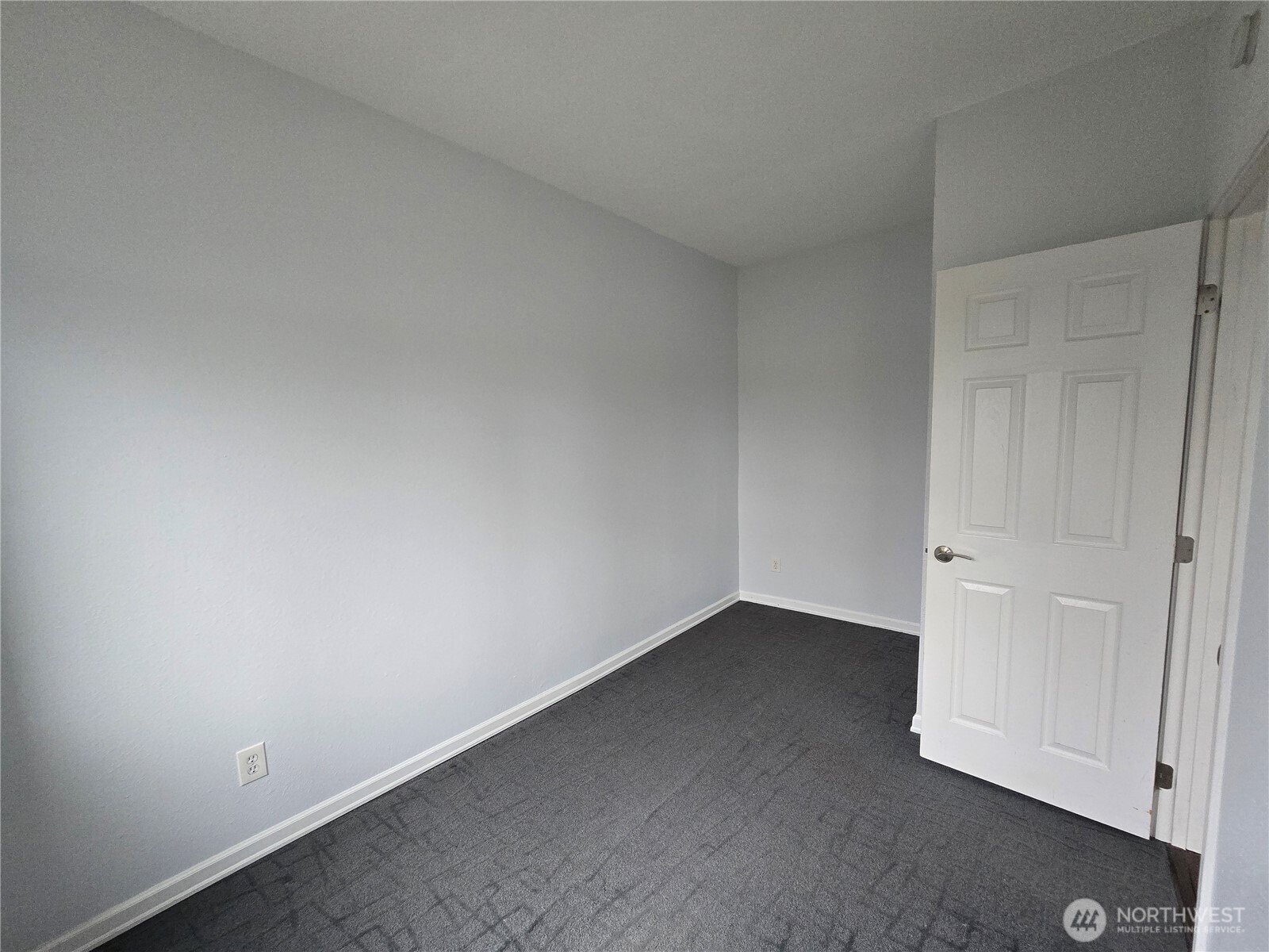 7417 Old Redmond Road Redmond, WA 98052 - Photo 16 of 28