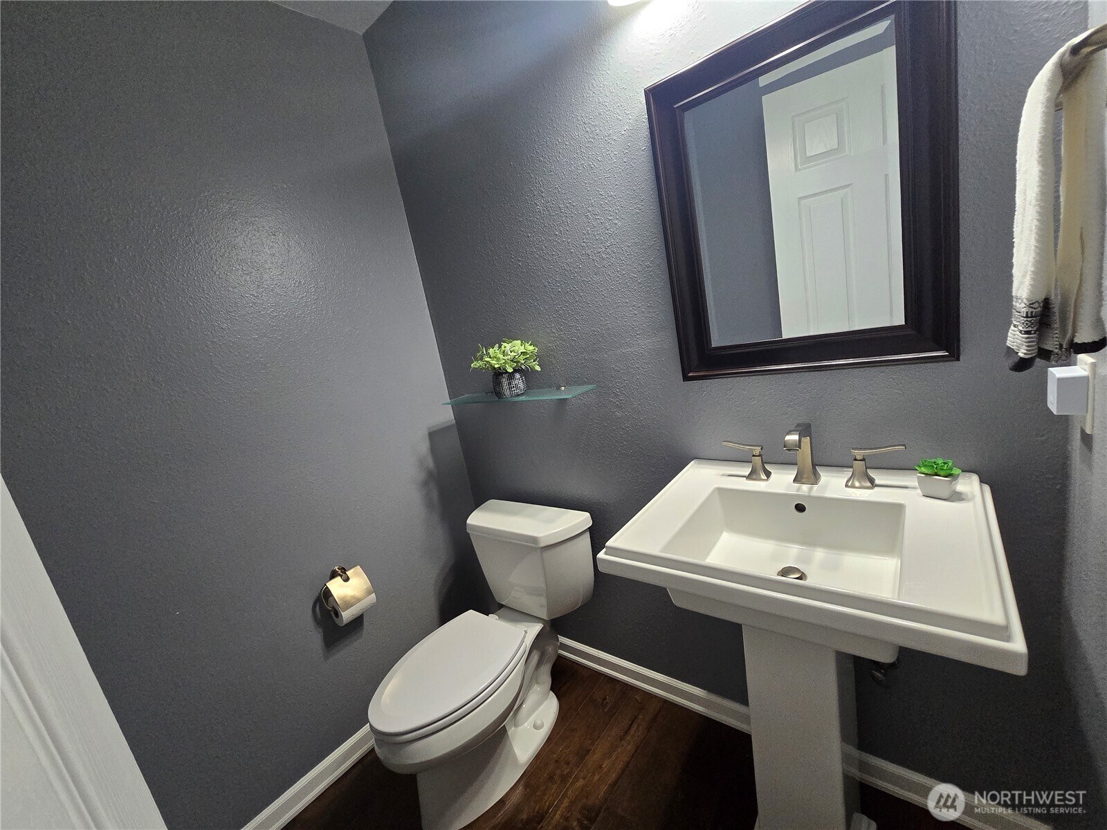 7417 Old Redmond Road Redmond, WA 98052 - Photo 4 of 28