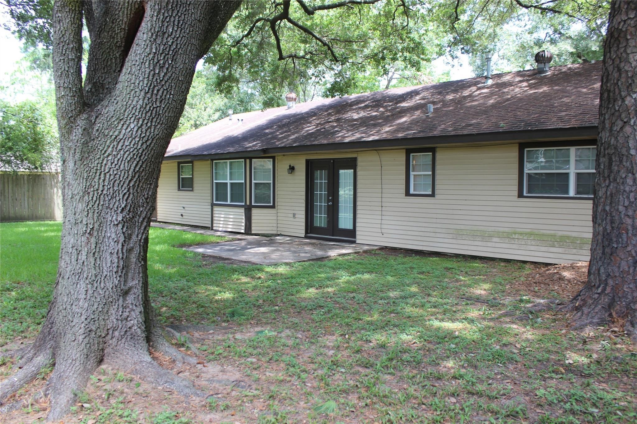 10301 Ivyridge Road Houston, TX 77043 - Photo 15 of 23