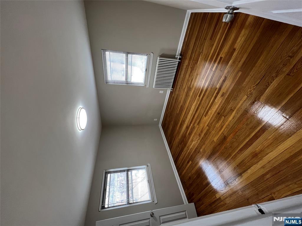 65 Arcadia Road Hackensack, NJ 07601 - Photo 5 of 6