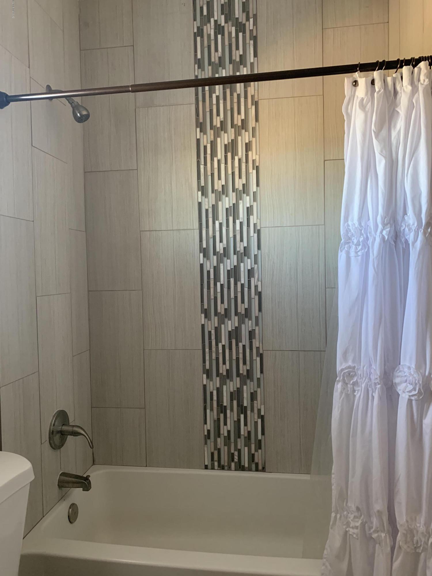 17032 West Moore Road Marana, AZ 85653 - Photo 12 of 17 Gallery Image 12