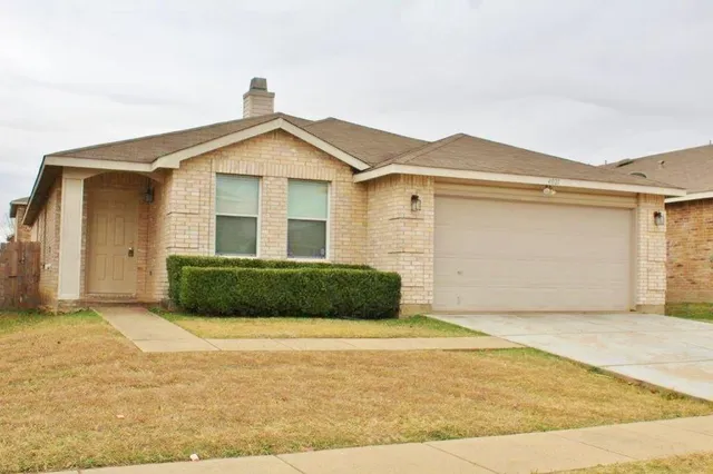 $1,795 | 4021 Foxhound Lane, Fort Worth, TX 76123